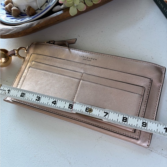 Tory Burch Rose Gold Card Holder - Picture 13 of 13